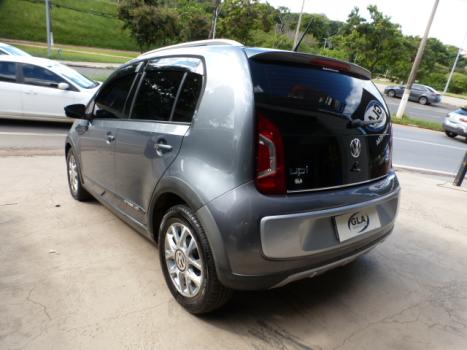 VOLKSWAGEN Cross UP 1.0 12V 4P TSI FLEX, Foto 4