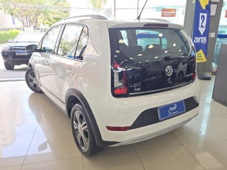 VOLKSWAGEN Cross UP 1.0 12V 4P TSI FLEX, Foto 4