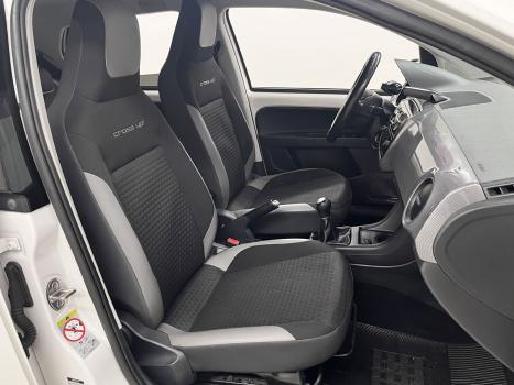 VOLKSWAGEN Cross UP 1.0 12V 4P TSI FLEX, Foto 6
