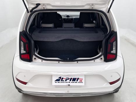 VOLKSWAGEN Cross UP 1.0 12V 4P TSI FLEX, Foto 8