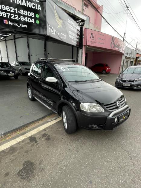VOLKSWAGEN Crossfox 1.0 12V 4P FLEX, Foto 5