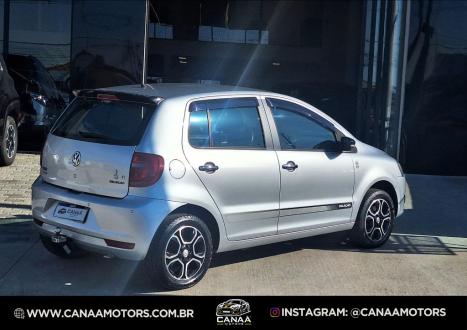 VOLKSWAGEN Fox 1.0 4P SELE��O FLEX, Foto 4