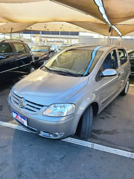 VOLKSWAGEN Fox 1.0 4P PLUS FLEX, Foto 2