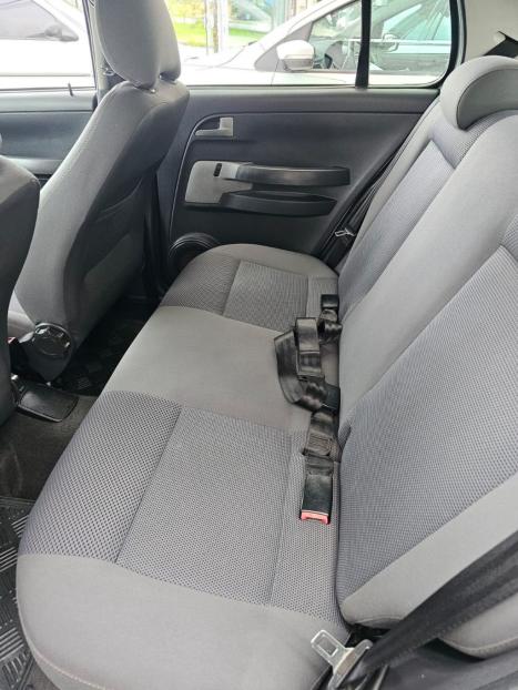 VOLKSWAGEN Fox 1.0 4P TREND FLEX, Foto 13