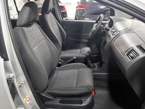 VOLKSWAGEN Fox 1.0 FLEX, Foto 6