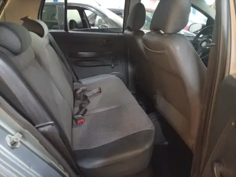 VOLKSWAGEN Fox 1.0 PLUS, Foto 8