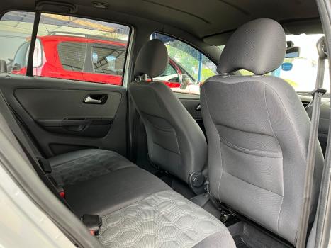 VOLKSWAGEN Fox 1.6 4P SELEO FLEX, Foto 10