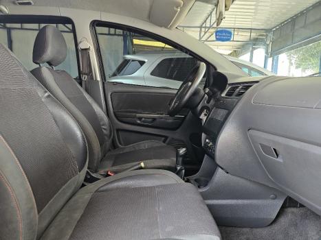 VOLKSWAGEN Fox 1.6 4P FLEX PRIME, Foto 11 VOLKSWAGEN Fox 1.6 4P FLEX PRIME, Foto 11