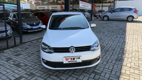 VOLKSWAGEN Fox 1.6 4P, Foto 2