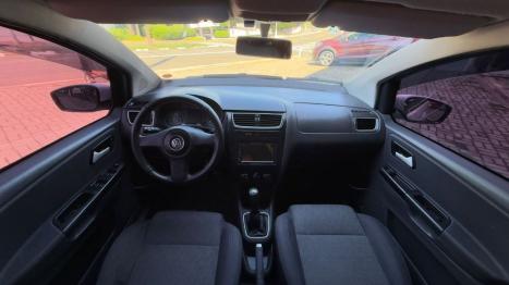 VOLKSWAGEN Fox 1.6 4P, Foto 6