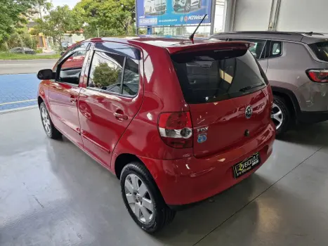 VOLKSWAGEN Fox 1.6 4P, Foto 7