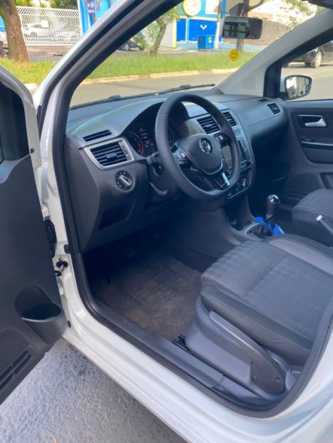 VOLKSWAGEN Fox 1.6 4P COMFORTLINE FLEX, Foto 15