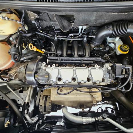 VOLKSWAGEN Fox 1.6 4P COMFORTLINE FLEX, Foto 19