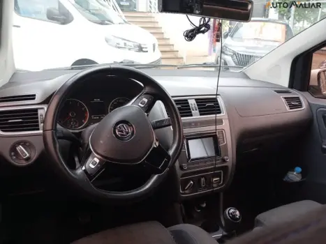 VOLKSWAGEN Fox 1.6 4P, Foto 3