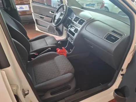 VOLKSWAGEN Fox 1.6 4P MSI TRENDLINE FLEX, Foto 12