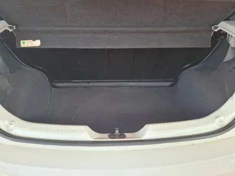 VOLKSWAGEN Fox 1.6 4P MSI TRENDLINE FLEX, Foto 13