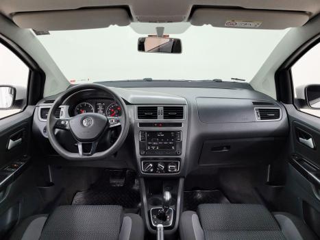 VOLKSWAGEN Fox 1.6 4P FLEX CONNECT I-MOTION AUTOMATIZADO, Foto 5
