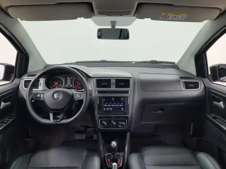 VOLKSWAGEN Fox 1.6 4P FLEX CONNECT I-MOTION AUTOMATIZADO, Foto 5
