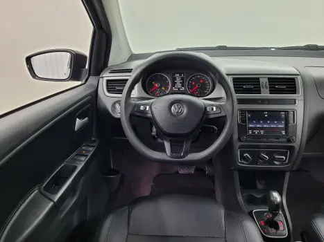 VOLKSWAGEN Fox 1.6 4P FLEX CONNECT I-MOTION AUTOMATIZADO, Foto 12