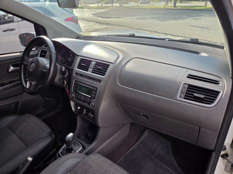 VOLKSWAGEN Fox 1.6 4P, Foto 4