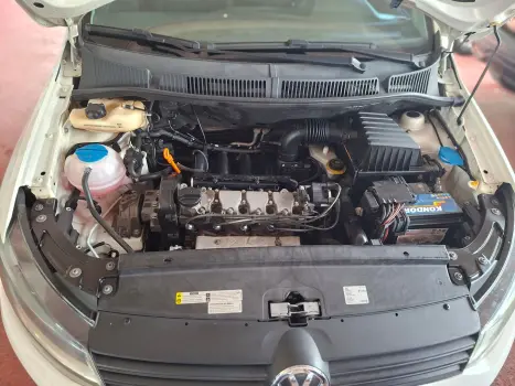 VOLKSWAGEN Fox 1.6 4P MSI TRENDLINE FLEX, Foto 15