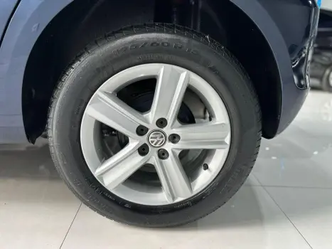 VOLKSWAGEN Fox 1.6 4P FLEX, Foto 10