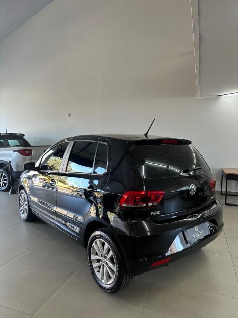 VOLKSWAGEN Fox 1.6 4P FLEX CONNECT I-MOTION AUTOMATIZADO, Foto 4