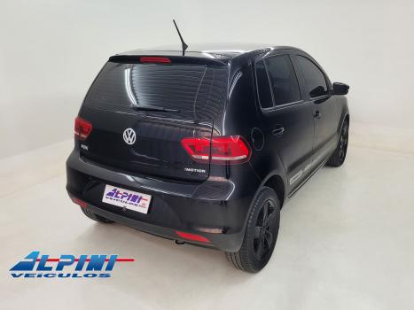 VOLKSWAGEN Fox 1.6 4P FLEX CONNECT I-MOTION AUTOMATIZADO, Foto 3