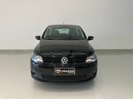 VOLKSWAGEN Fox 1.6 4P, Foto 2