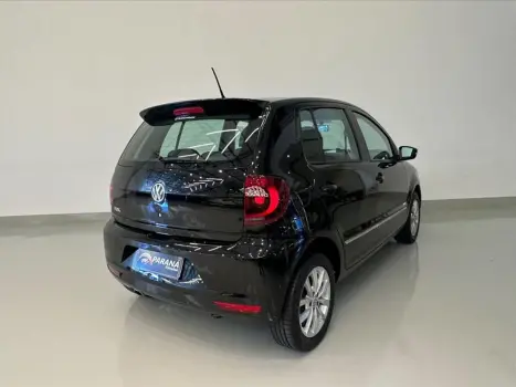 VOLKSWAGEN Fox 1.6 4P, Foto 4