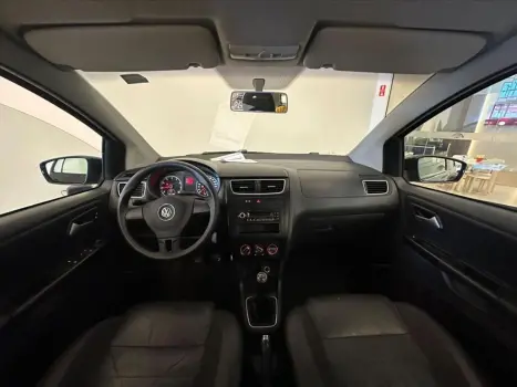 VOLKSWAGEN Fox 1.6 4P, Foto 10
