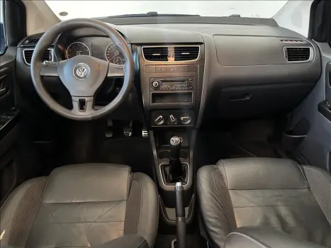 VOLKSWAGEN Fox 1.6 4P, Foto 11