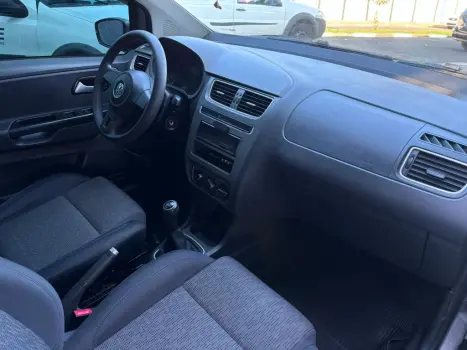 VOLKSWAGEN Fox 1.6 4P FLEX, Foto 9