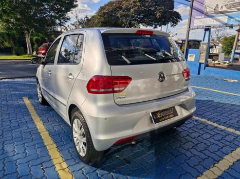 VOLKSWAGEN Fox 1.6 4P, Foto 2