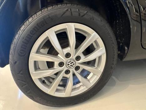 VOLKSWAGEN Fox 1.6 4P, Foto 7