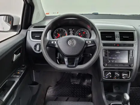 VOLKSWAGEN Fox 1.6 4P FLEX CONNECT I-MOTION AUTOMATIZADO, Foto 12