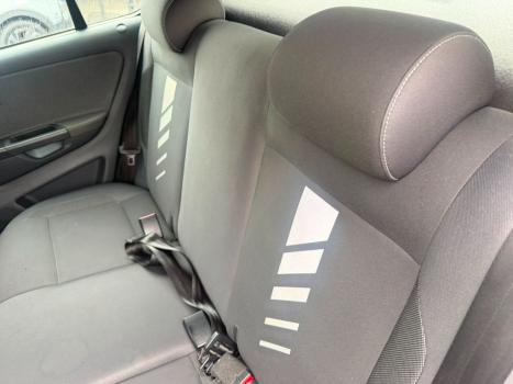 VOLKSWAGEN Fox 1.6 4P RUN FLEX, Foto 17