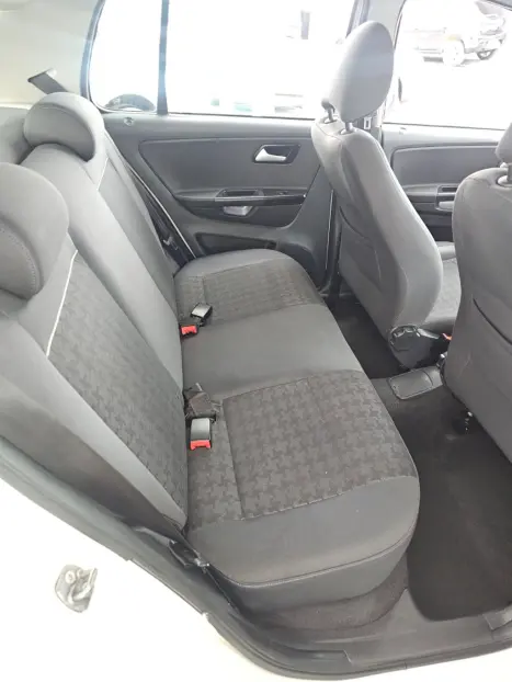 VOLKSWAGEN Fox 1.6 4P COMFORTLINE FLEX, Foto 14