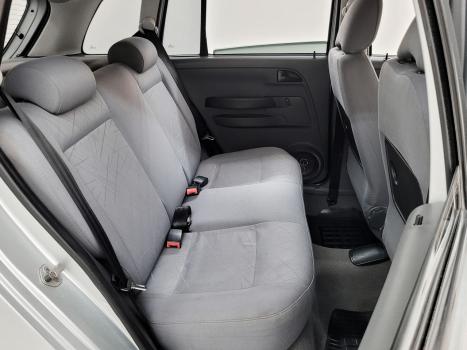 VOLKSWAGEN Fox 1.6 PLUS FLEX, Foto 9