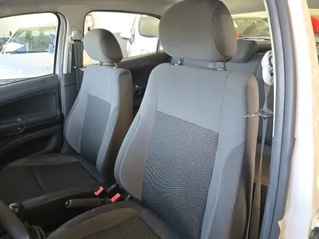 VOLKSWAGEN Gol 1.0 4P, Foto 13