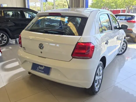 VOLKSWAGEN Gol 1.0 4P, Foto 6