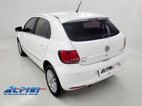 VOLKSWAGEN Gol 1.6 4P FLEX MSI COMFORTLINE I-MOTION AUTOMATIZADO, Foto 4
