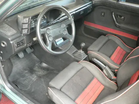 VOLKSWAGEN Gol 1.8 GTS, Foto 14