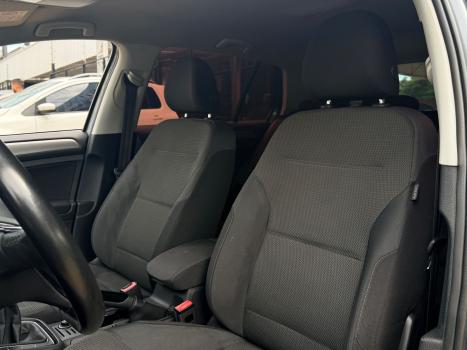 VOLKSWAGEN Golf 1.0 12V 4P FLEX 200 TSI COMFORTLINE AUTOM�TICO TIPTRONIC, Foto 13