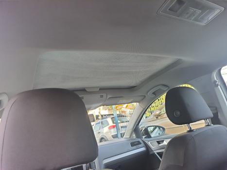 VOLKSWAGEN Golf 1.4 16V 4P TSI COMFORTLINE AUTOM�TICO, Foto 13