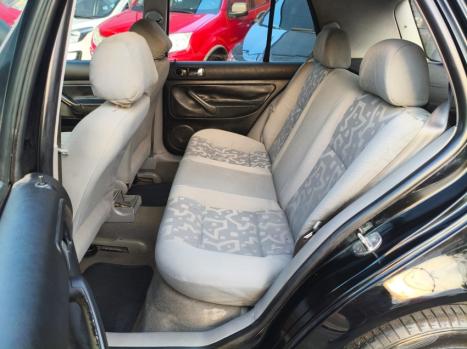 VOLKSWAGEN Golf 1.6 4P PLUS, Foto 8