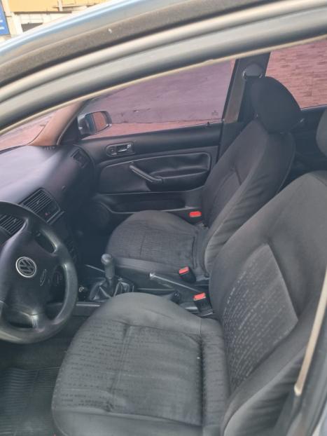 VOLKSWAGEN Golf 2.0 4P, Foto 9