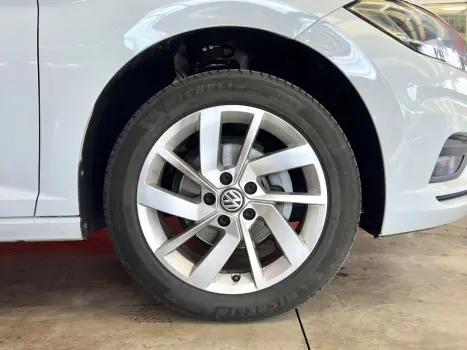 VOLKSWAGEN Jetta 1.4 16V 4P TSI CONFORTLINE AUTOMTICO, Foto 24