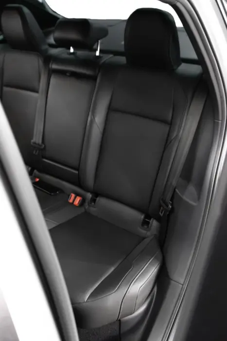 VOLKSWAGEN Jetta 1.4 4P 250 TSI R-LINE AUTOMÁTICO, Foto 5 VOLKSWAGEN Jetta 1.4 4P 250 TSI R-LINE AUTOMÁTICO, Foto 5