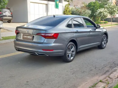 VOLKSWAGEN Jetta 1.4 4P 250 TSI R-LINE AUTOMTICO, Foto 5